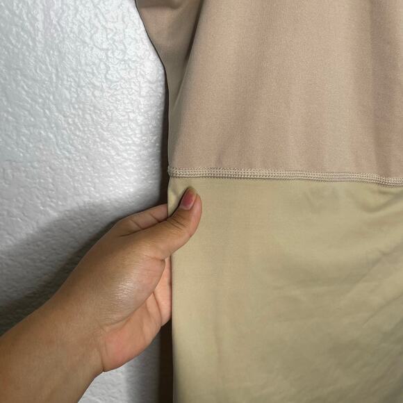 Spanx Womens Shapewear Top Plus Size 3X Sleeveless Nude Pullover Scoop Neckline - Picture 8 of 8